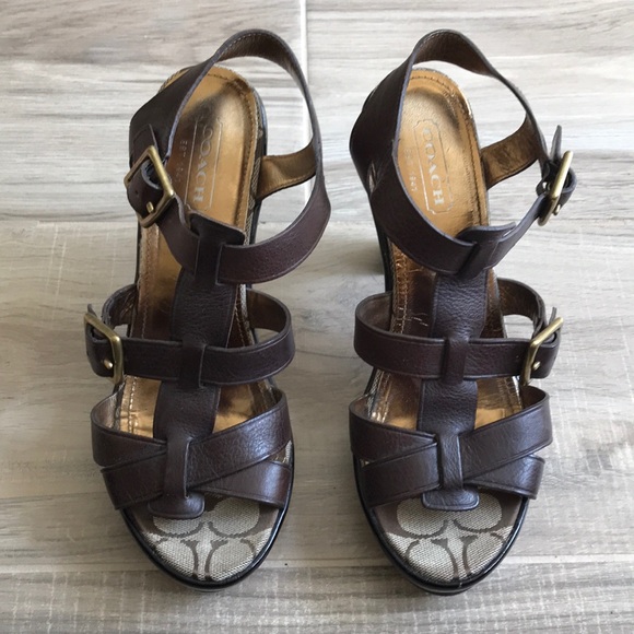 Coach heels - Picture 2 of 4